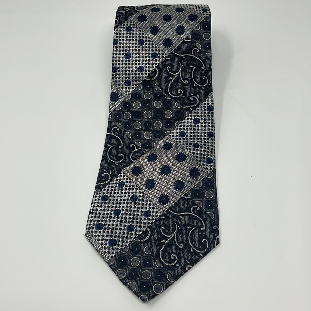Today’s Man Silk Tie. NWOT.